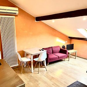 Studio met een King Size Bed